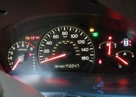 2004 Honda Accord 2.4 Lx z USA, uszkodzony, nr VIN 1HGCM56304A157223